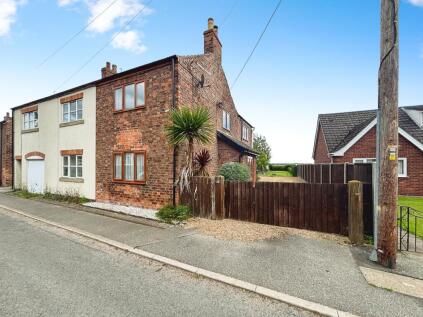 Middle Street, Corringham, DN21