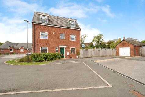 Hazelwood Close, Alfreton, DE55