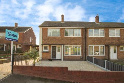 New Windsor Drive, Leeds, LS26