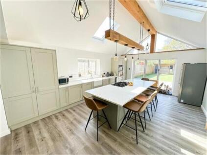 Chudleigh Road, Kingsteignton, Newton Abbot, Devon.