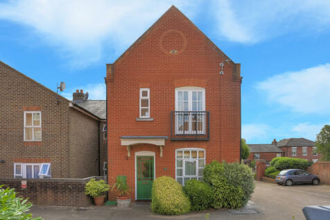 St Albans - 2 bedroom house