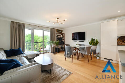 Lamb Court, Narrow Street, Limehouse, London, E14