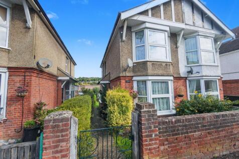 Abercromby Avenue, High Wycombe, HP12