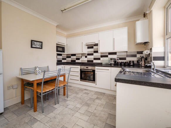 91QueensRoad-27