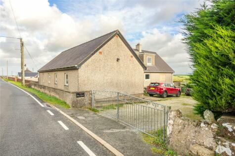 Sir Ynys Mon - 5 bedroom detached house for sale