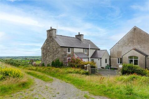Mynydd Bodafon, Llannerch-y-Medd, Isle of Anglesey, LL71