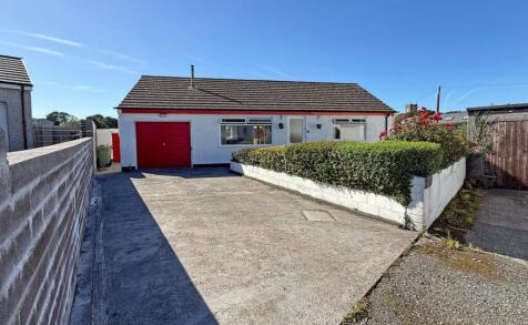 Lon Goch, Amlwch, Isle of Anglesey, LL68