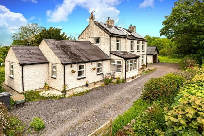3 Bedroom Farm House For Sale In Grugor Brynsiencyn North Wales