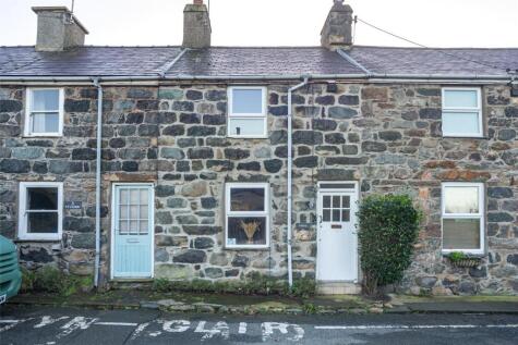 Clynnogfawr, Caernarfon, Gwynedd, LL54