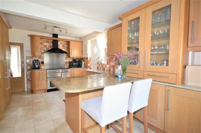 Kitchen/Breakfast Room