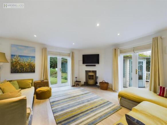 Sitting Room .1.jpg