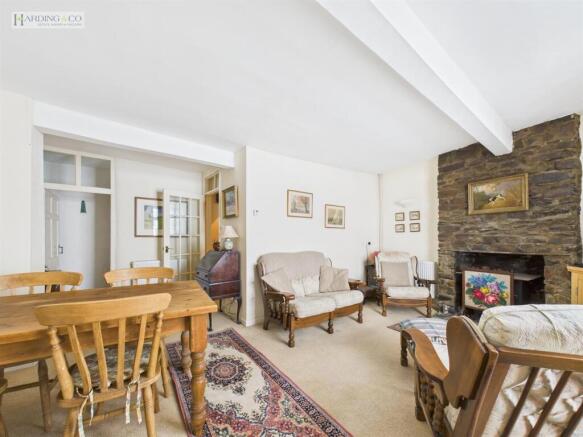Living Room .1