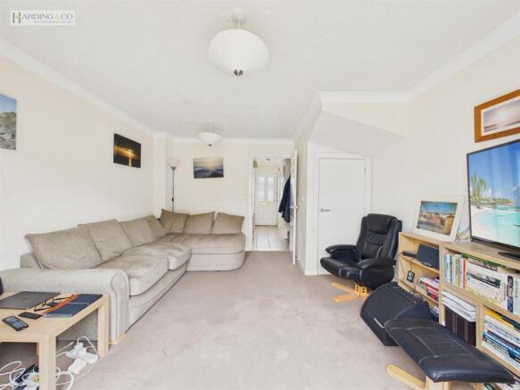 Living Room .3.jpg