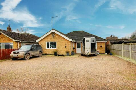 Willoughby Road, Cumberworth