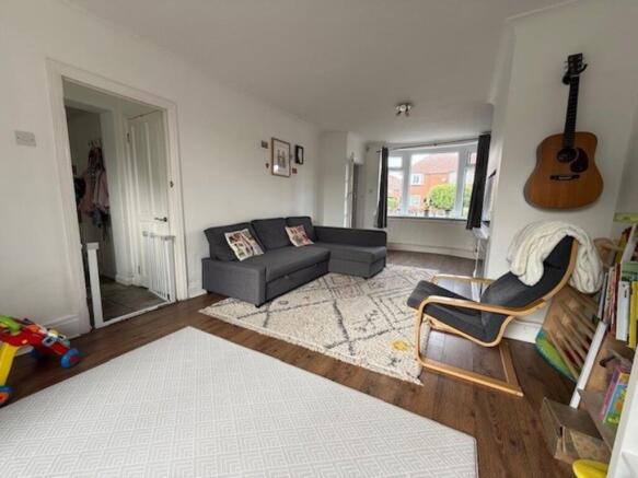 living area 3