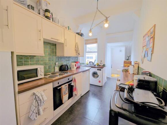 Kitchen A.jpg