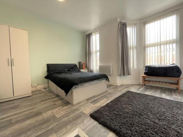living area.jpeg