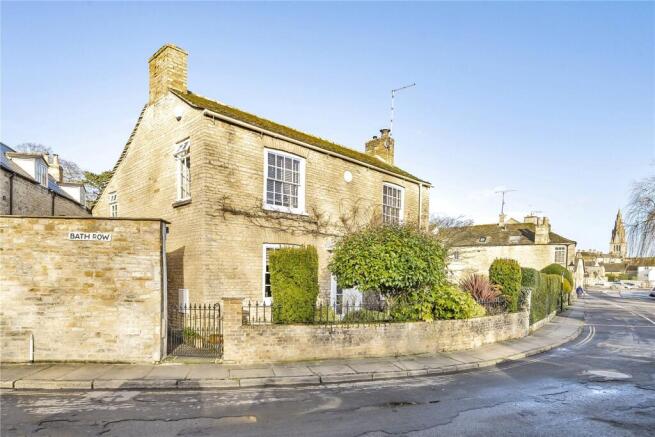 7 Bath Row