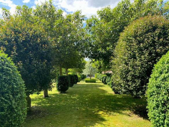 Gorgeous Grounds