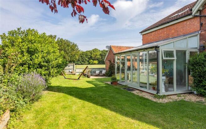 Garden Surrounds