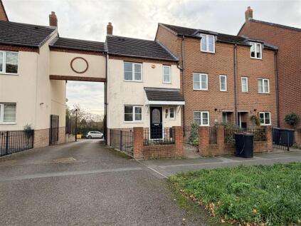 Spruce Road, Middlemarch Rise