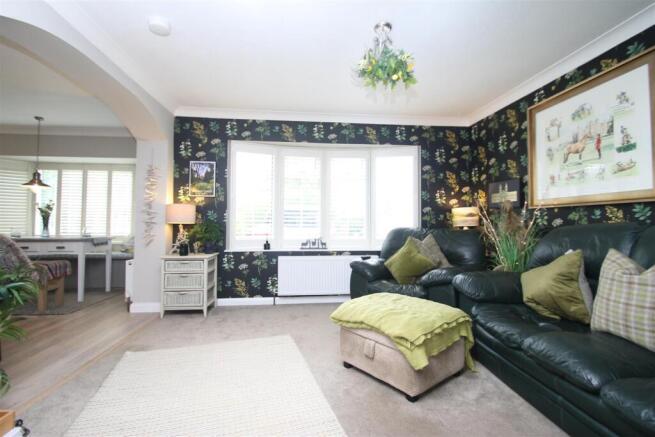 sitting room second.JPG