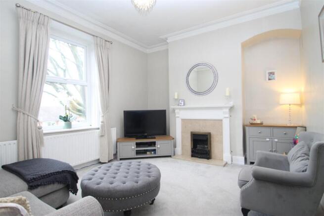 sitting room.JPG