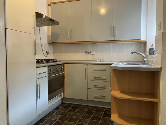 kitchen new.jpg