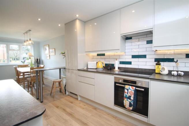 kitchen main.JPG