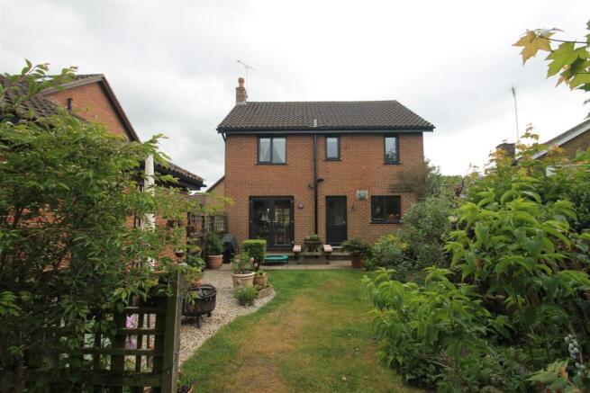 rear elevation.JPG