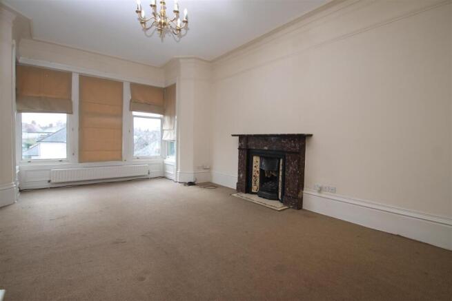 sitting room.JPG