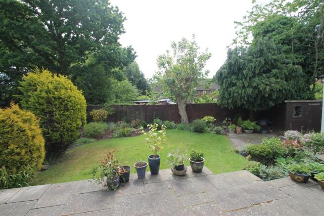 rear garden.JPG