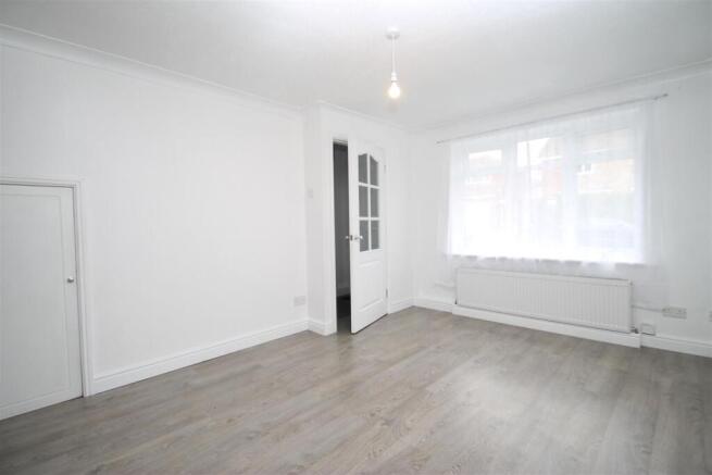 sitting room.JPG