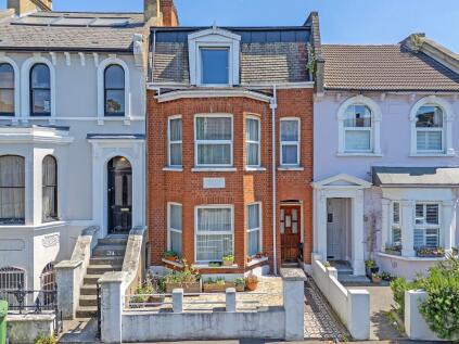 Park Road, London, E15