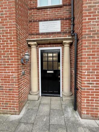 WATLING MANSIONS - RADLETT