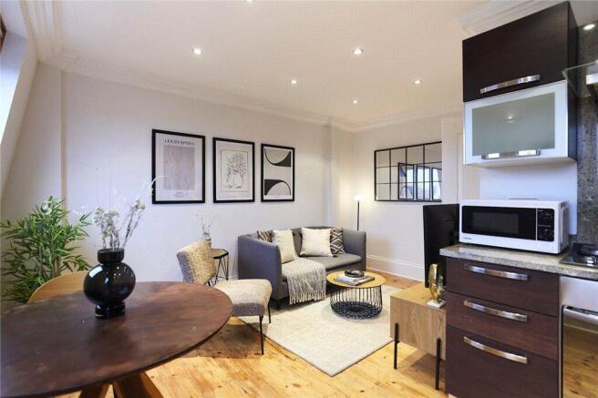 Kitchen/Reception