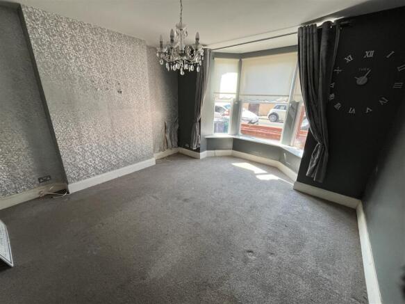 10 Curzon IMG_8071.jpg