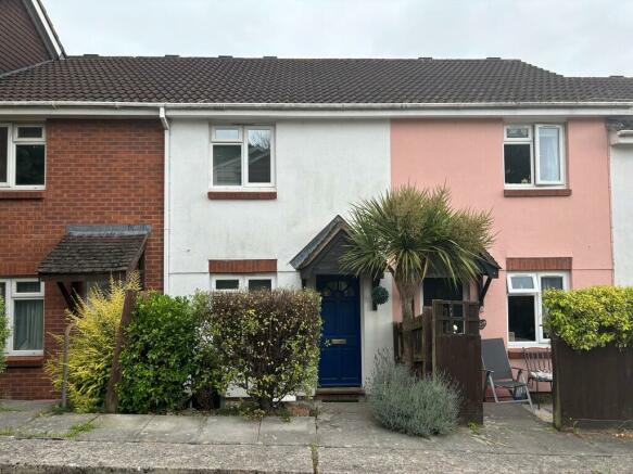 2 Bedroom Terraced House For Rent In Kings Coombe Drive, Kingsteignton 