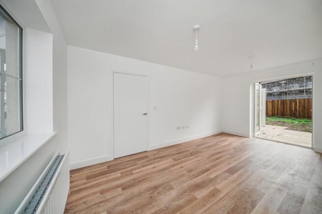 20251023092536_Ex...