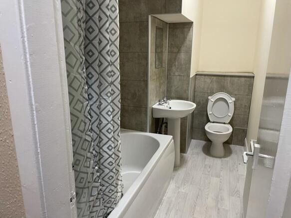 Bathroom (2)