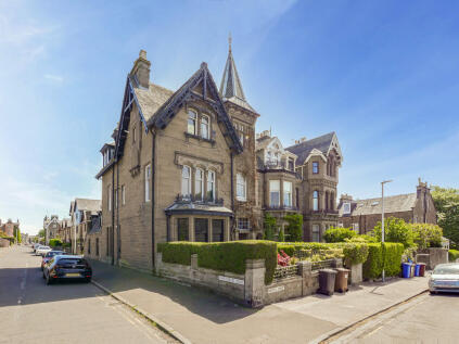 Flat 2, 7 Rockfield Street, Dundee, DD2 1JW