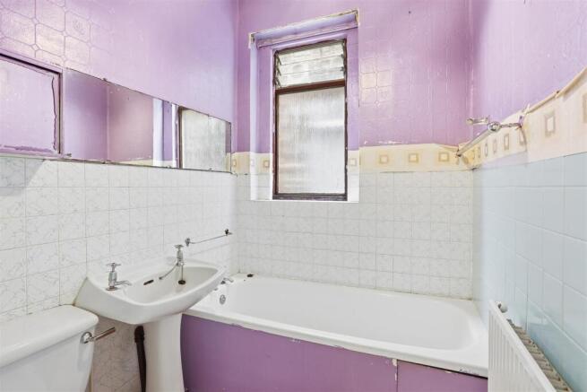 1614774563 - 141 Park Lane, SM5 - 6.jpg