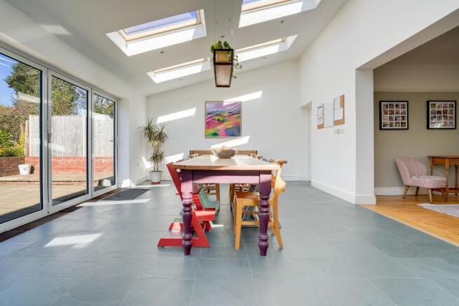 Open plan kitchen/dining area
