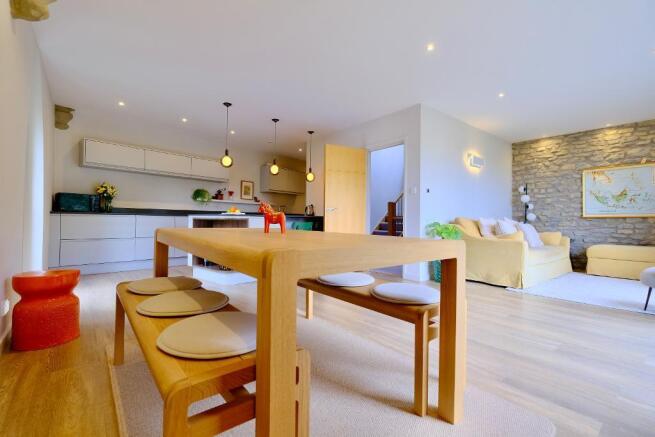 Dining area, kitchen & sitting area