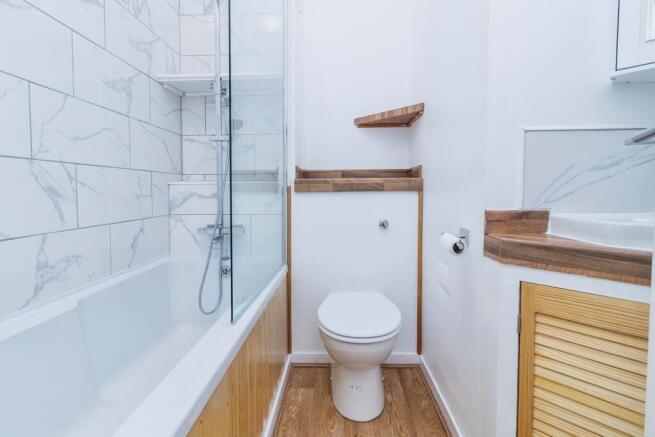 bathroom.jpeg