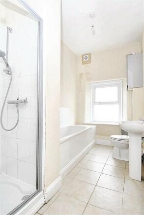 bathroom (3).jpeg