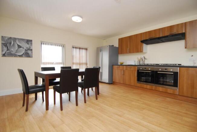 10LissonGrove002.jpg