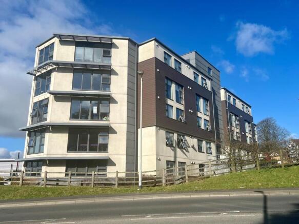PENINSULA NEW EXTERNAL PHOTO OF BLOCK A.jpg