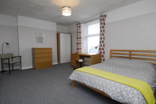 2WellingtonStR3007.JPG