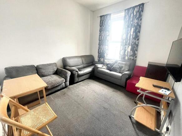 WhatsApp Image 2024-09-03 at 15.12.16 (2).jpeg